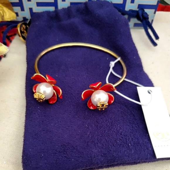 Tory Burch Bangle💠FINAL PRICE 💠 - Picture 2 of 8